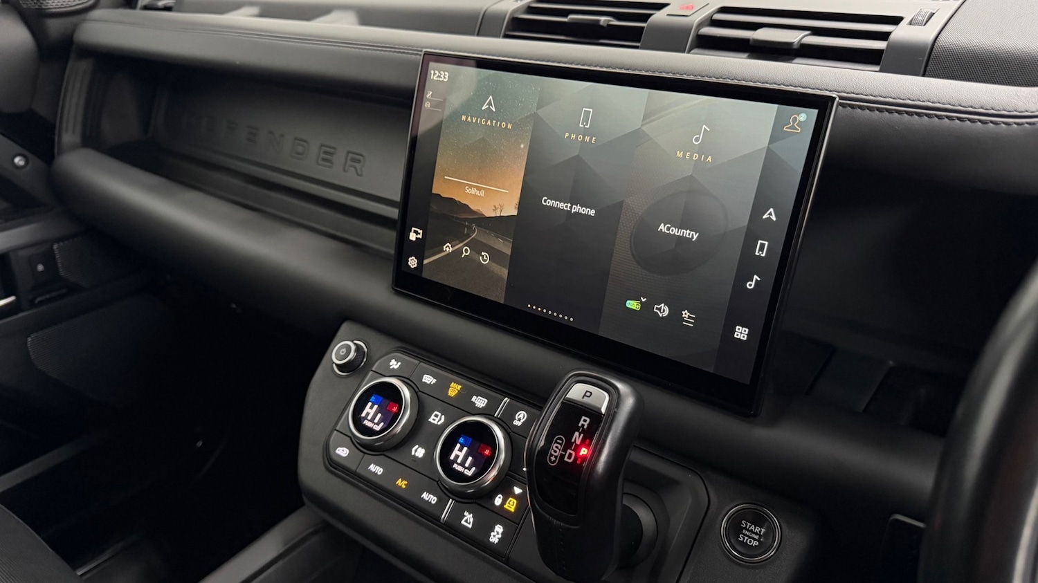 Used Land Rover Defender 110 2022 for sale - 76647358: Photo 25