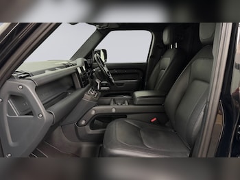 Used Land Rover Defender 110 2022 for sale - 76647358: Photo