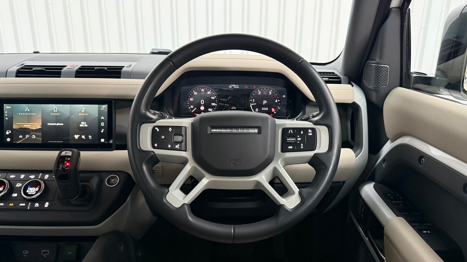 Used Land Rover Other 2023 for sale - 76021620: Photo 15