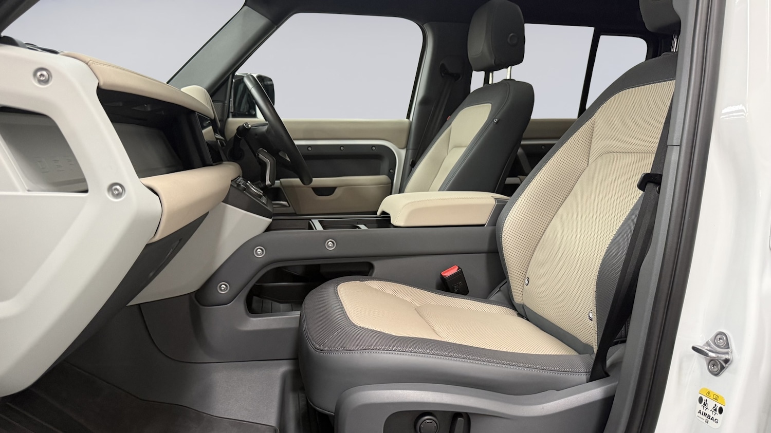 Used Land Rover Other 2023 for sale - 76021620: Photo 3