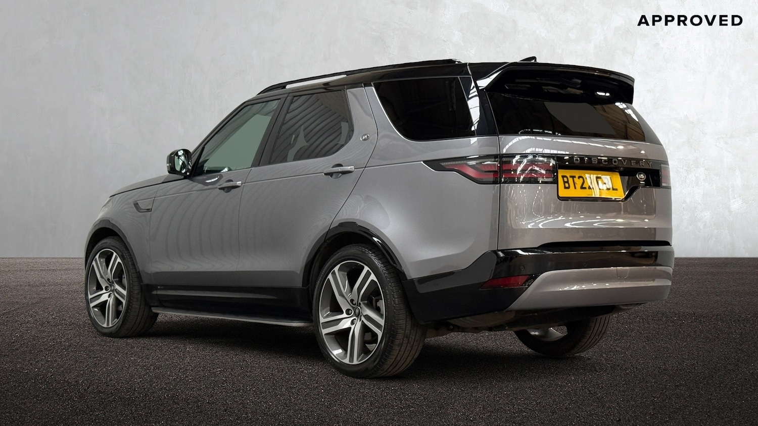 Used Land Rover Discovery 2022 for sale - 76400313: Photo 2