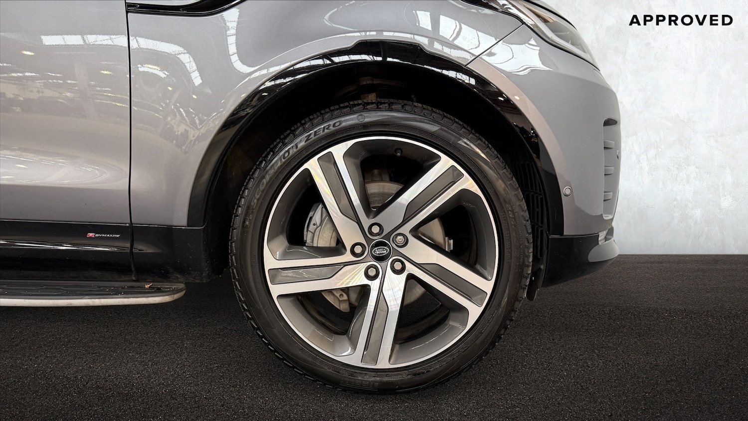 Used Land Rover Discovery 2022 for sale - 76400313: Photo 8