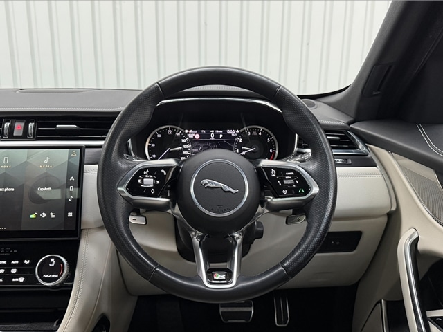 Used Jaguar F-Pace 2023 for sale - 77124761: Photo 19