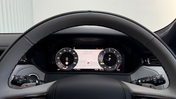 Used Land Rover Range Rover Velar 2025 for sale - 75479210: Photo 16