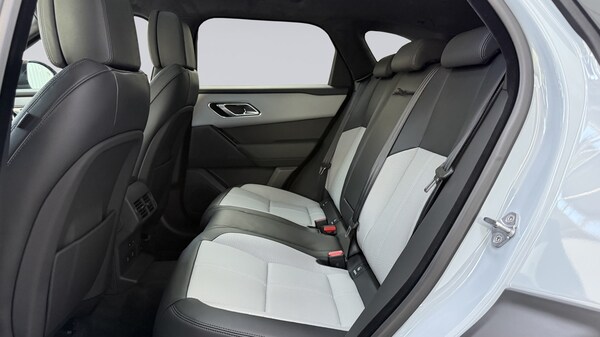 Used Land Rover Range Rover Velar 2025 for sale - 75479210: Photo 4