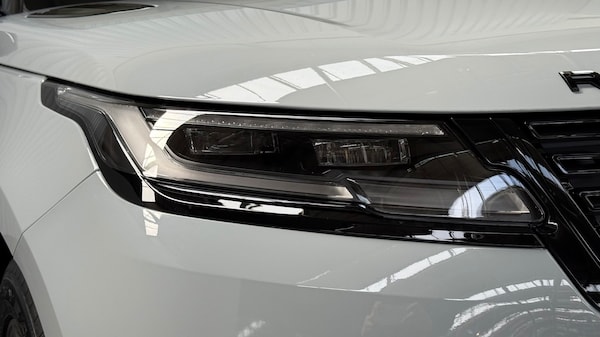 Used Land Rover Range Rover Velar 2025 for sale - 74244201: Photo 17