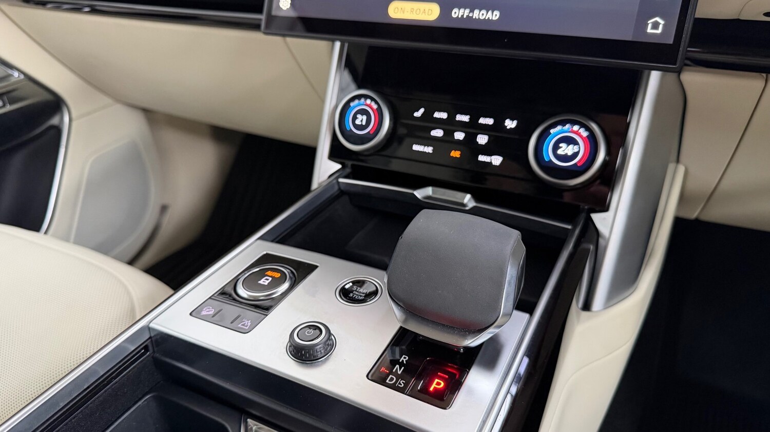 Used Land Rover Range Rover 2023 for sale - 76635394: Photo 13