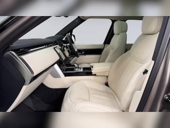 Used Land Rover Range Rover 2023 for sale - 76635394: Photo