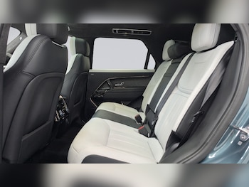 Used Land Rover Range Rover Sport 2023 for sale - 79449309: Photo
