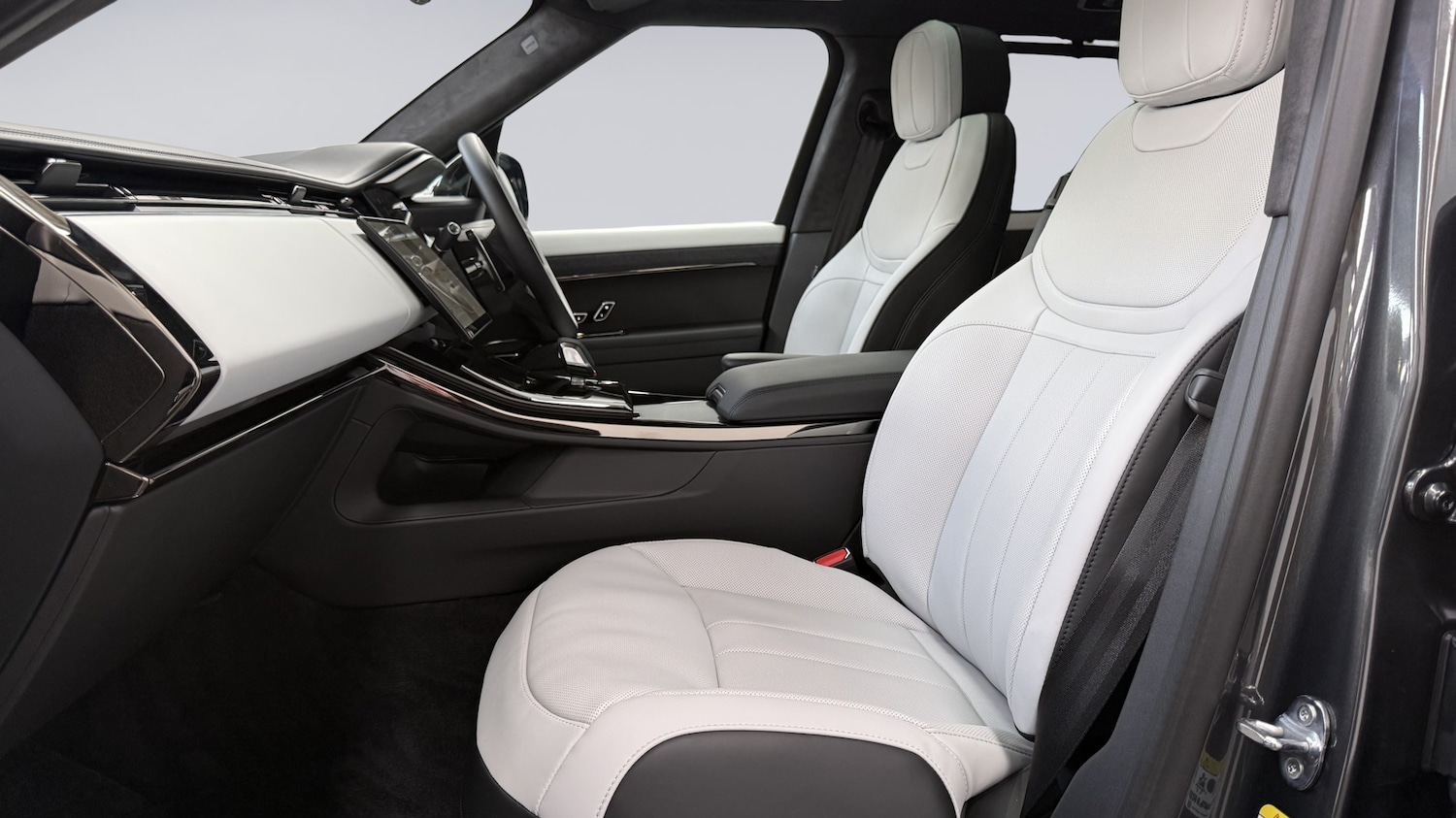 Used Land Rover Range Rover Sport 2025 for sale - 76563205: Photo 3