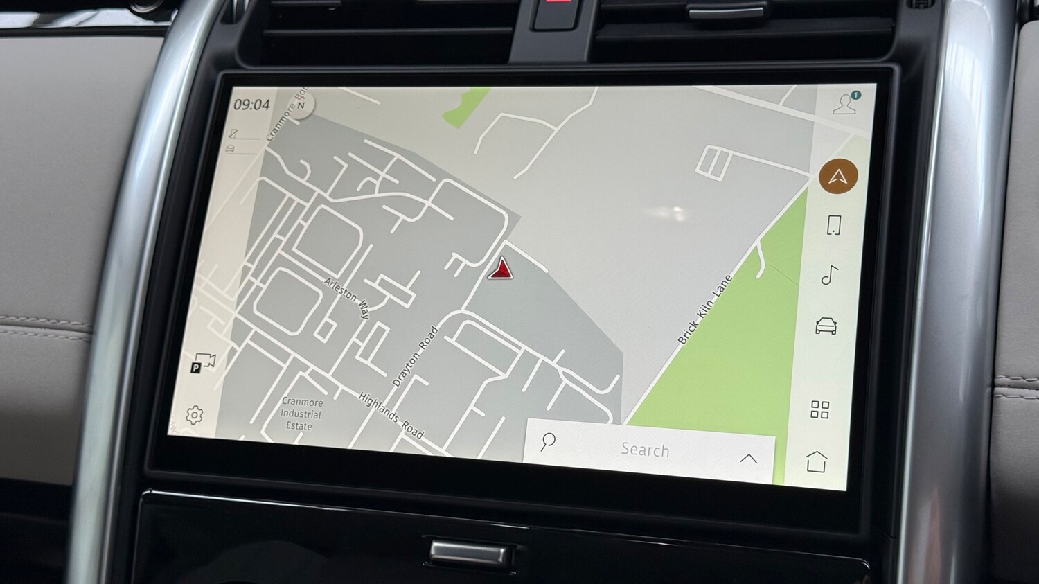 Used Land Rover Discovery 2025 for sale - 76176055: Photo 11