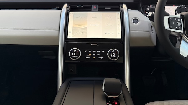 Used Land Rover Discovery 2025 for sale - 76176055: Photo 14