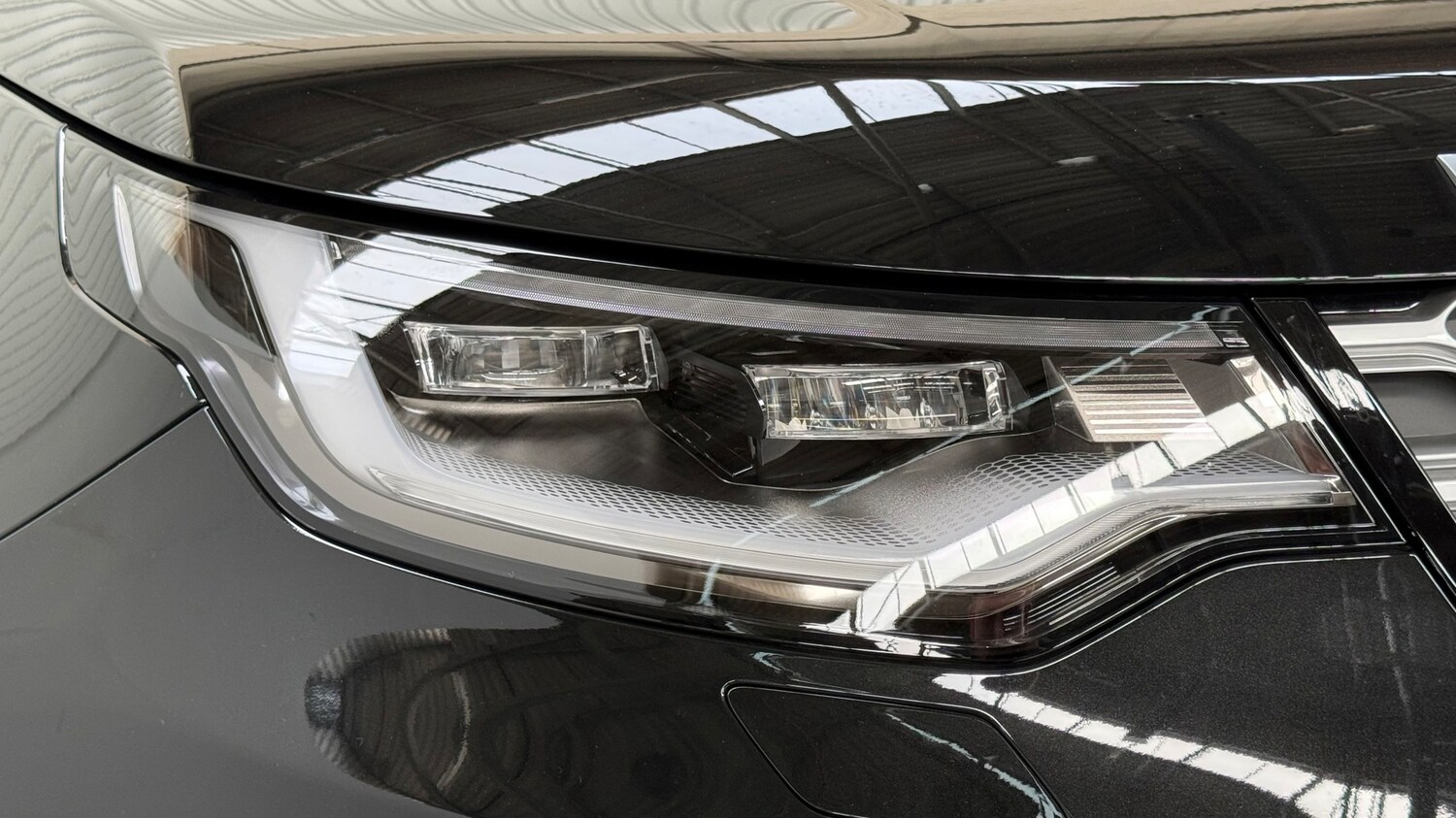 Used Land Rover Discovery 2025 for sale - 76176055: Photo 17