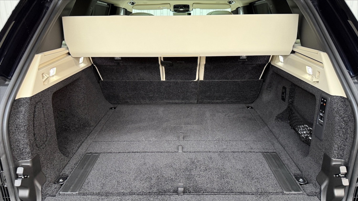 Used Land Rover Range Rover 2026 for sale - 77470361: Photo 10