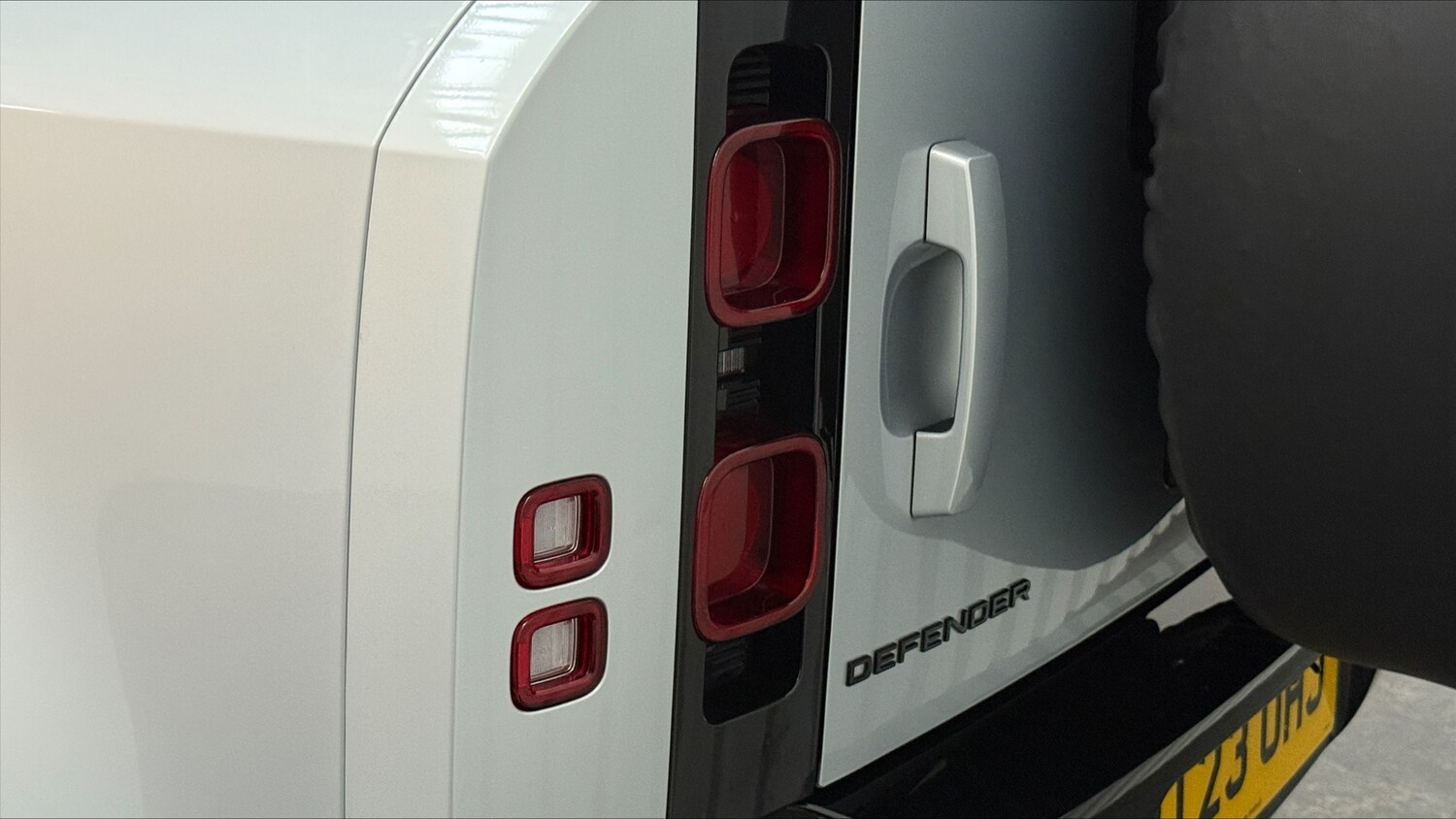 Used Land Rover Defender 2023 for sale - 77551529: Photo 19