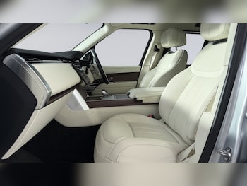 Used Land Rover Range Rover 2024 for sale - 76033235: Photo