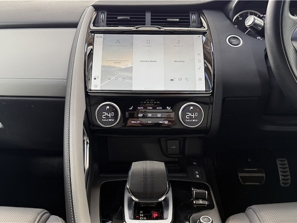 Used Jaguar E-Pace 2021 for sale - 76309334: Photo 14