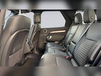 Used Land Rover Discovery 2022 for sale - 77052407: Photo