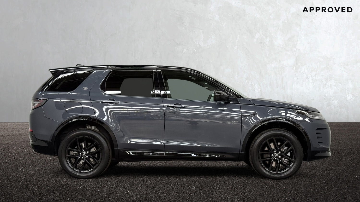 Used Land Rover Discovery Sport 2025 for sale - 76586530: Photo 5