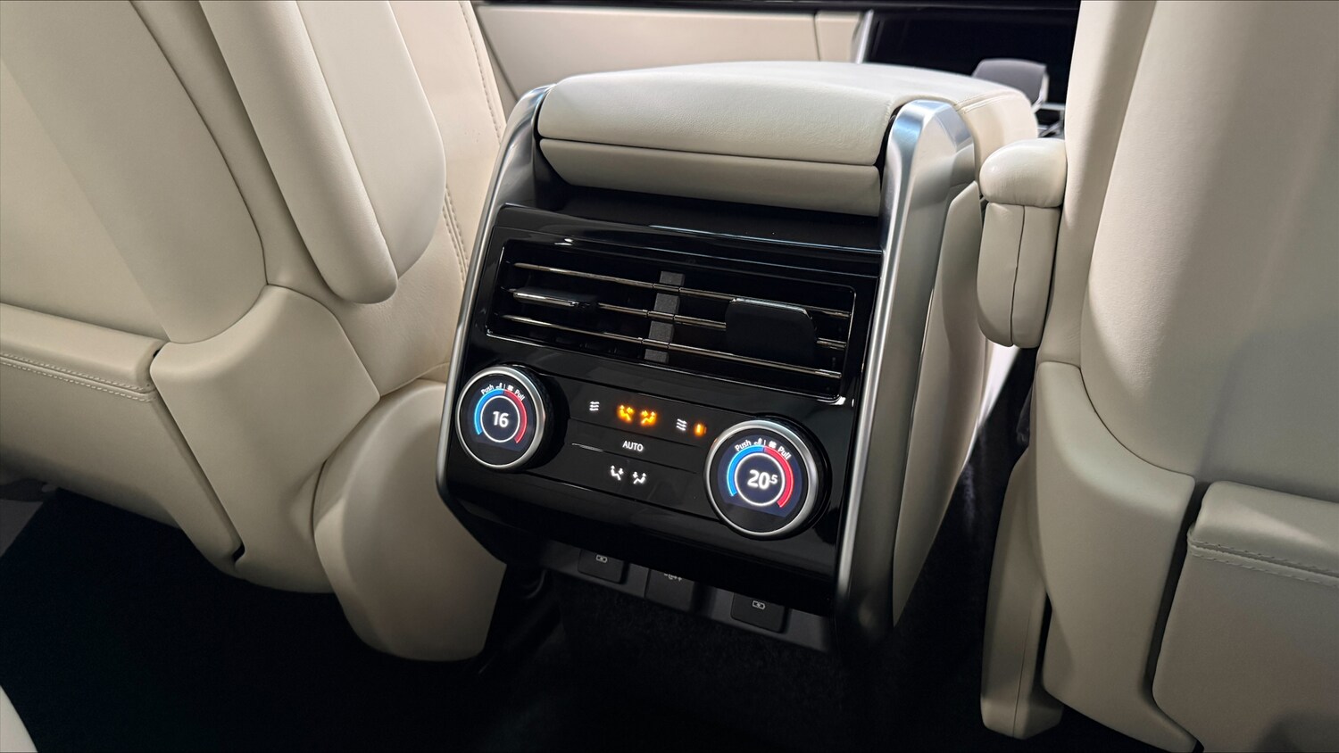 Used Land Rover Range Rover 2023 for sale - 77046344: Photo 18