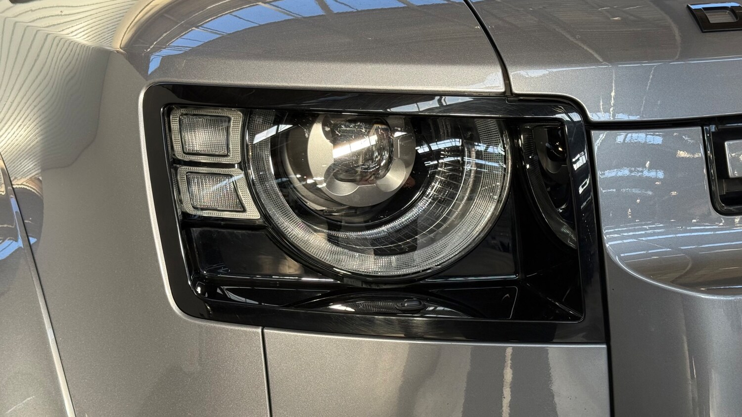 Used Land Rover Defender 90 2024 for sale - 76528681: Photo 17