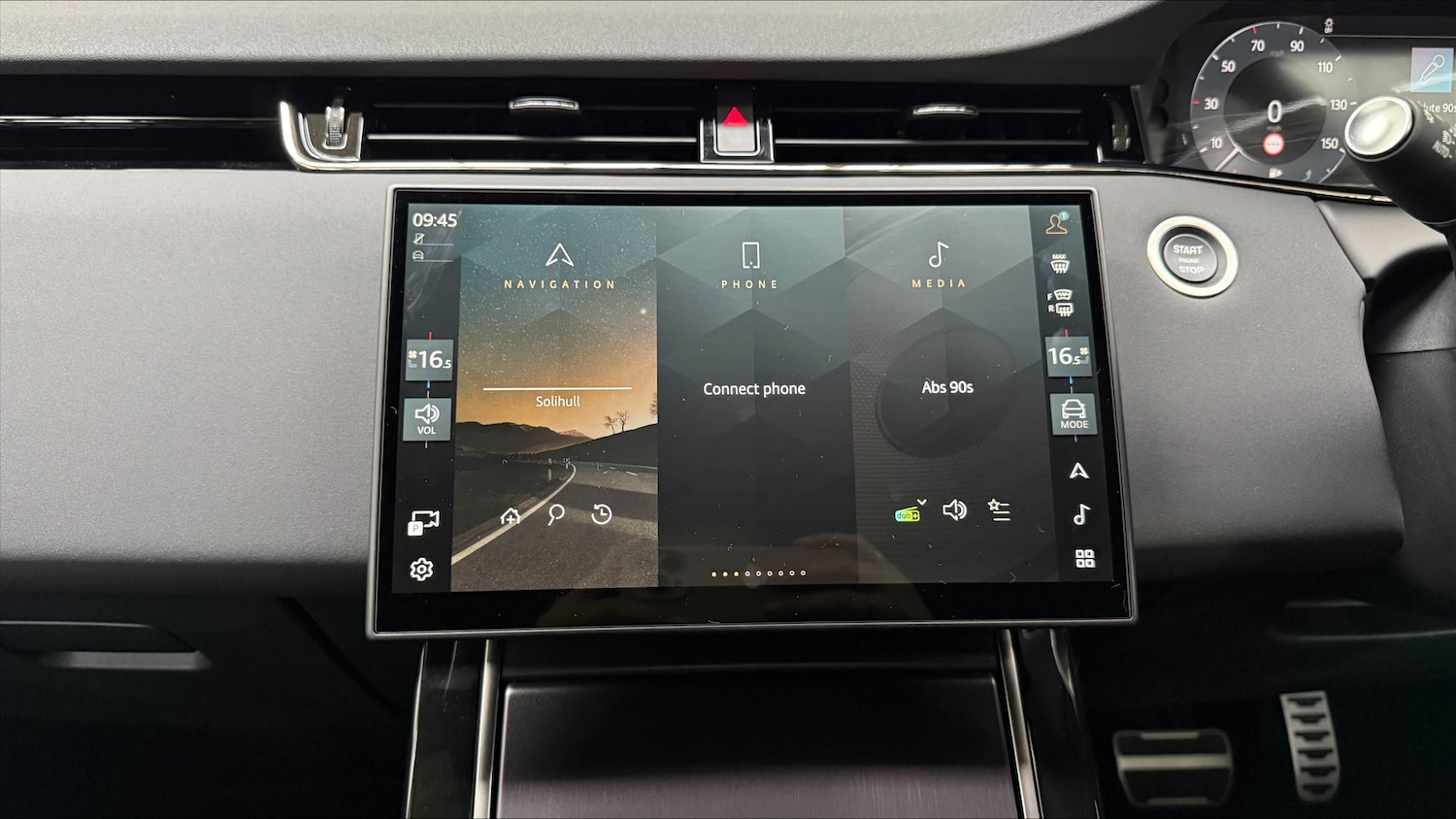 Used Land Rover Range Rover Evoque 2026 for sale - 78117267: Photo 14