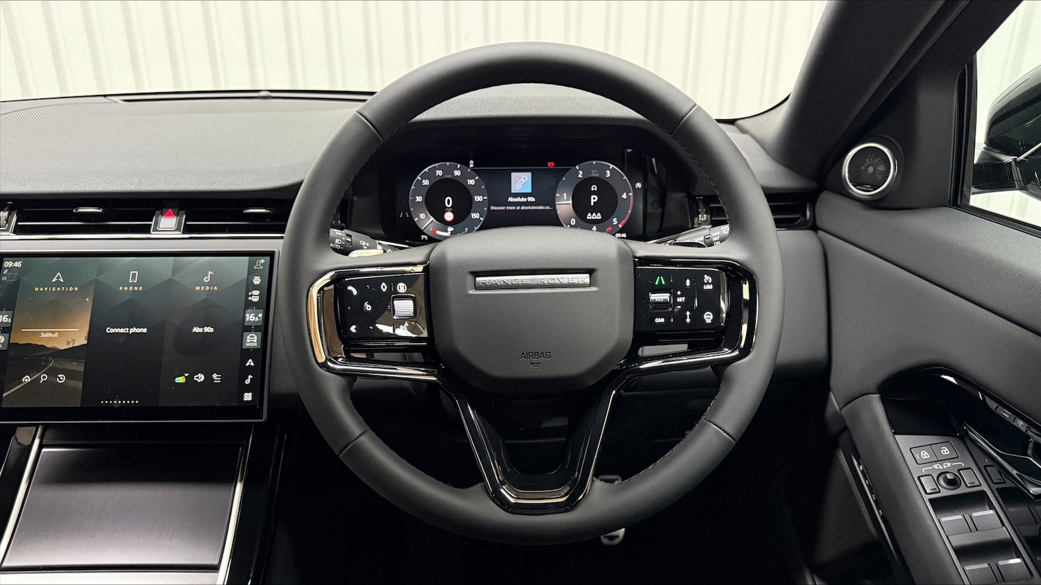 Used Land Rover Range Rover Evoque 2026 for sale - 78117267: Photo 15