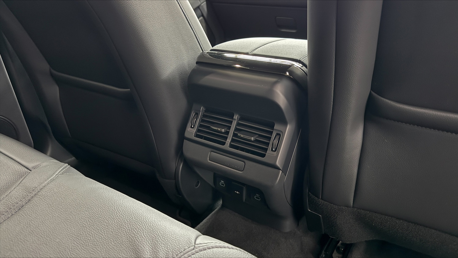 Used Land Rover Range Rover Evoque 2026 for sale - 78117267: Photo 18