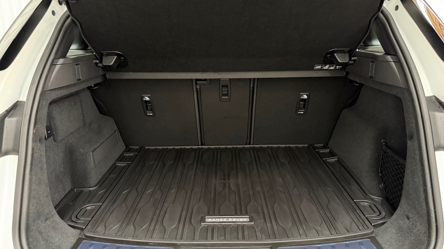 Used Land Rover Range Rover Evoque 2025 for sale - 76800711: Photo 10