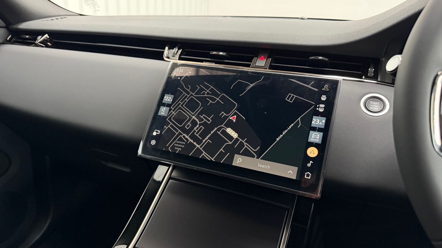 Used Land Rover Range Rover Evoque 2025 for sale - 76800711: Photo 11