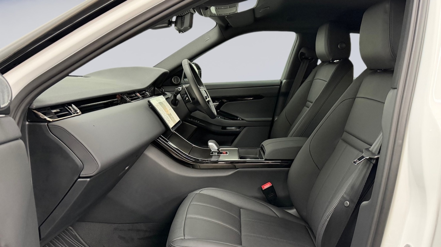 Used Land Rover Range Rover Evoque 2025 for sale - 76800711: Photo 3