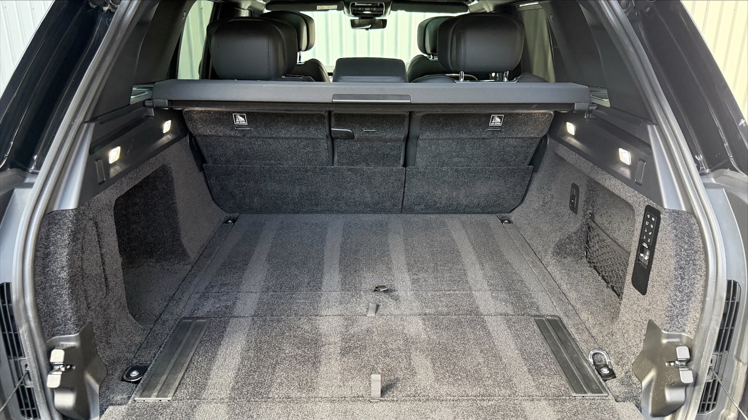 Used Land Rover Range Rover 2024 for sale - 78008578: Photo 10