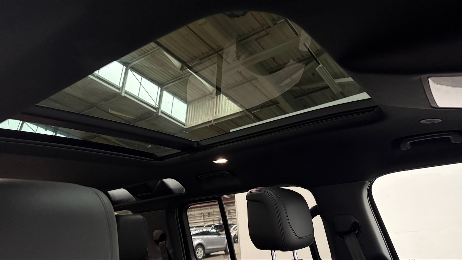 Used Land Rover Defender 2023 for sale - 76888270: Photo 21