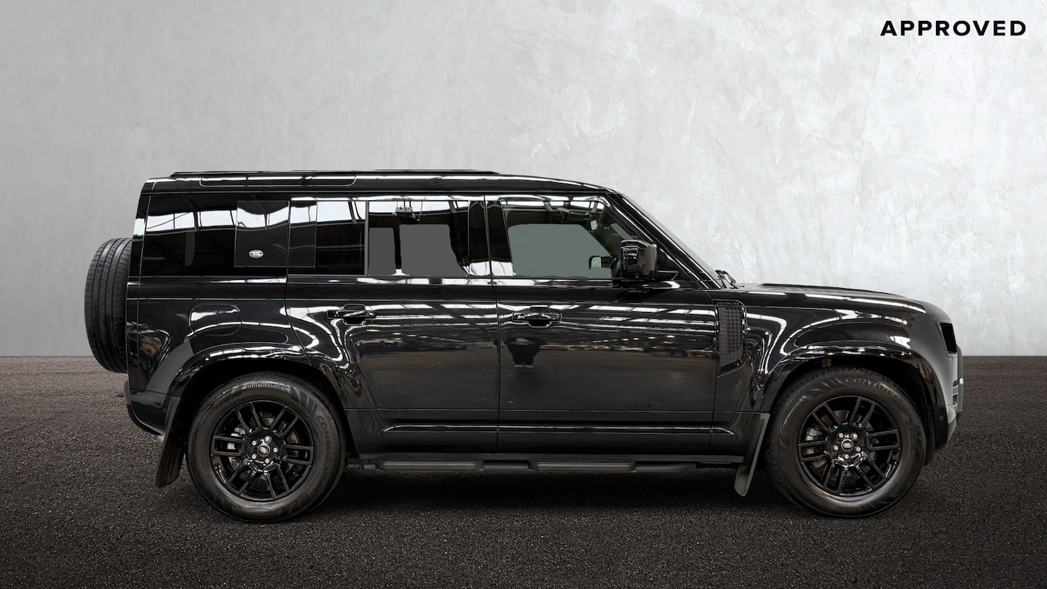 Used Land Rover Defender 2023 for sale - 76888270: Photo 5