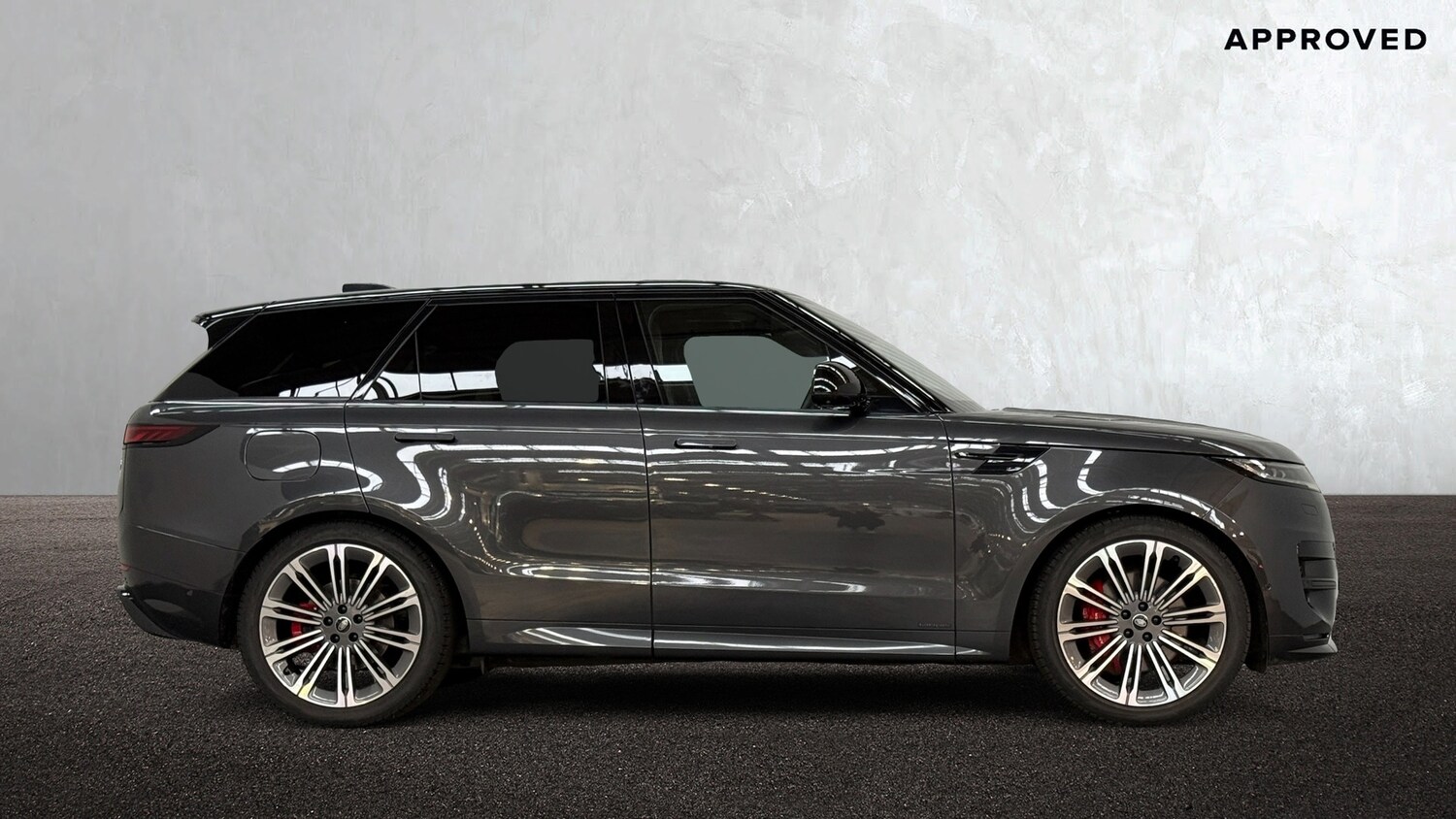Used Land Rover Range Rover Sport 2024 for sale - 76800557: Photo 5