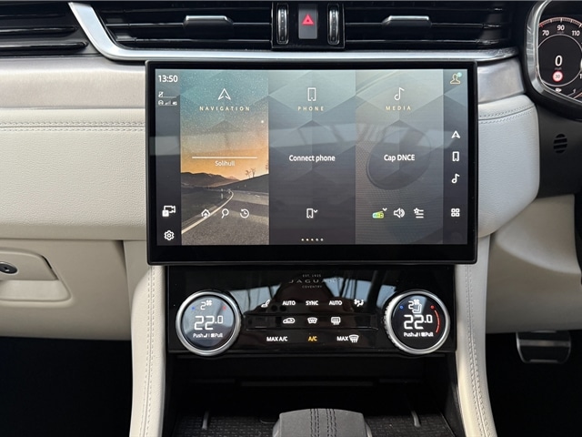 Used Jaguar F-Pace 2023 for sale - 76419912: Photo 14