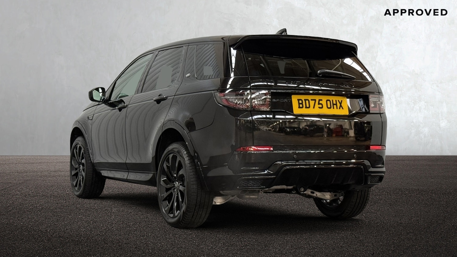 Used Land Rover Discovery Sport 2025 for sale - 77982900: Photo 2