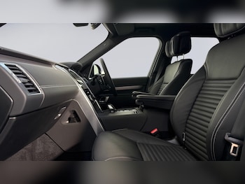 Used Land Rover Discovery 2025 for sale - 76563202: Photo