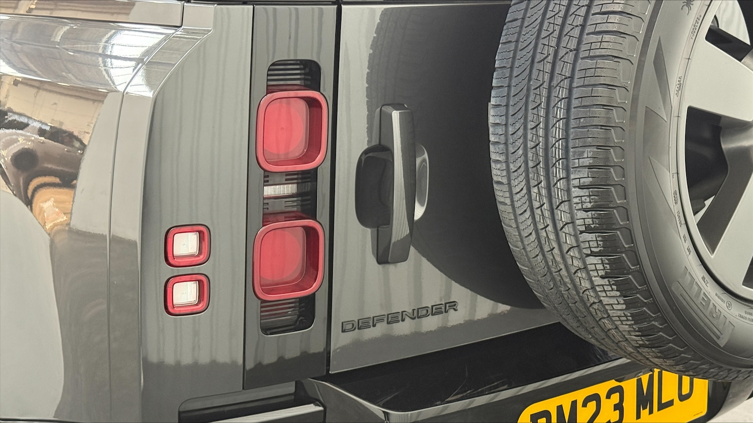 Used Land Rover Defender 2023 for sale - 77132734: Photo 19