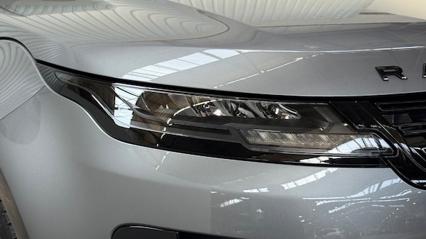 Used Land Rover Range Rover Evoque 2025 for sale - 74325878: Photo 17