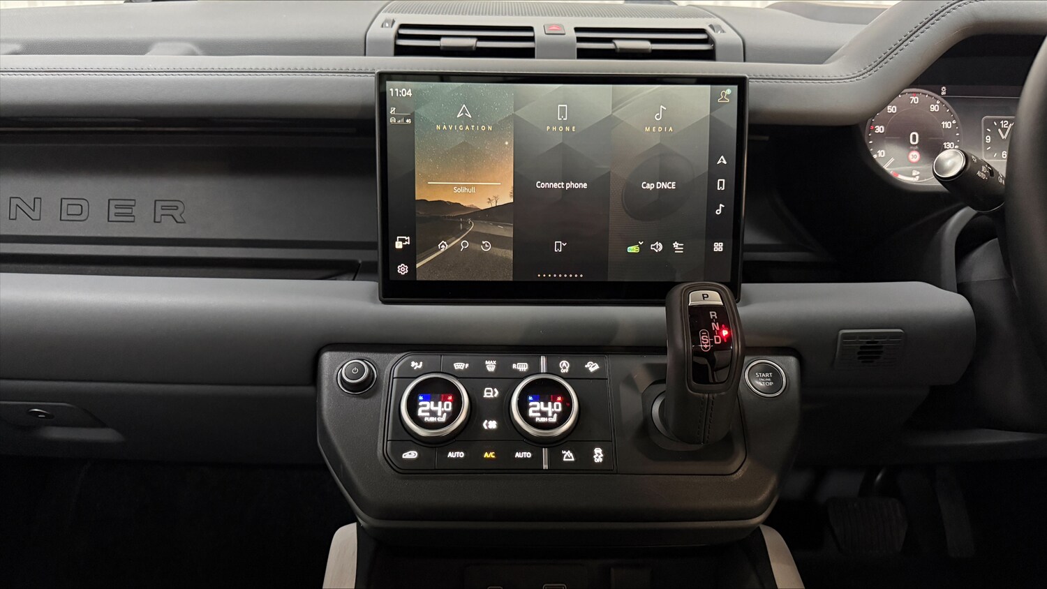 Used Land Rover Defender 2024 for sale - 77855219: Photo 14