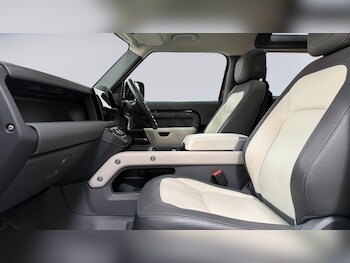 Used Land Rover Defender 2024 for sale - 77855219: Photo