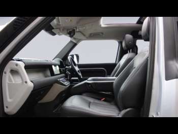 Used Land Rover Defender 90 2022 for sale - 74839110: Photo