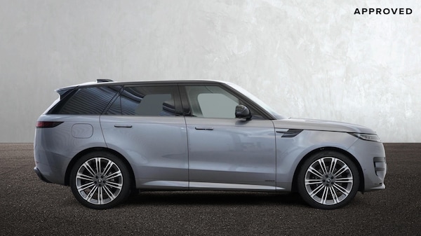 Used Land Rover Range Rover Sport 2024 for sale - 75298983: Photo 5