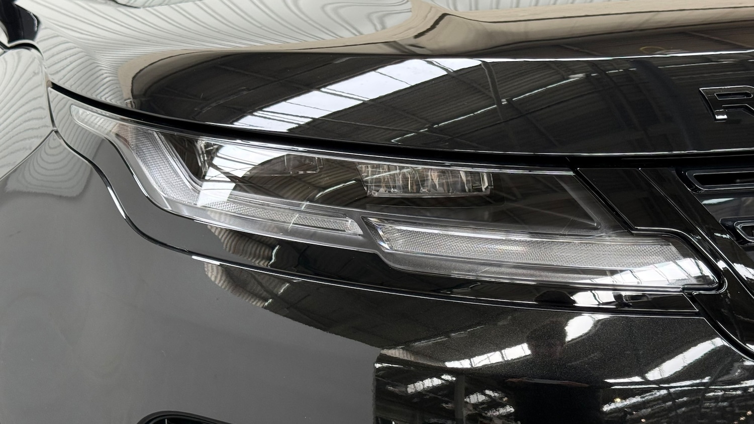 Used Land Rover Range Rover Evoque 2025 for sale - 76176065: Photo 17