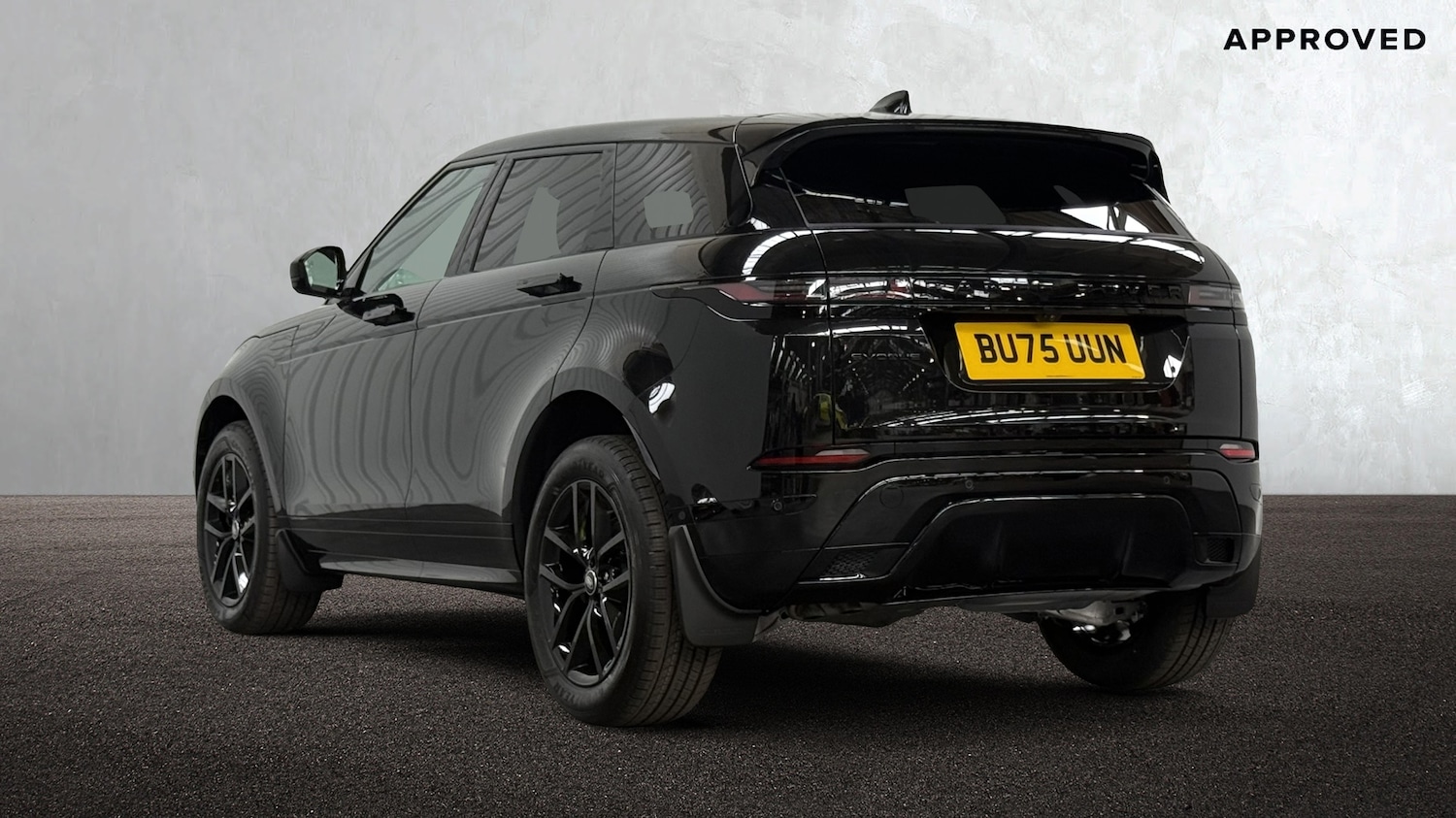 Used Land Rover Range Rover Evoque 2025 for sale - 76176065: Photo 2