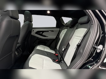 Used Land Rover Range Rover Evoque 2025 for sale - 76176065: Photo 4