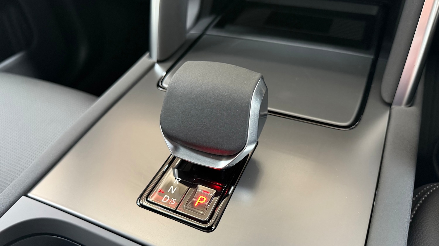 Used Land Rover Discovery Sport 2025 for sale - 76800476: Photo 13