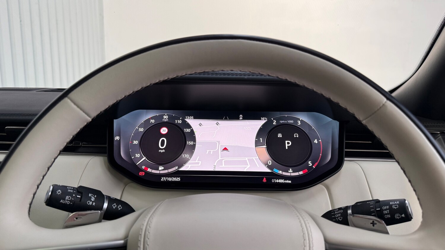 Used Land Rover Range Rover 2024 for sale - 76372386: Photo 16