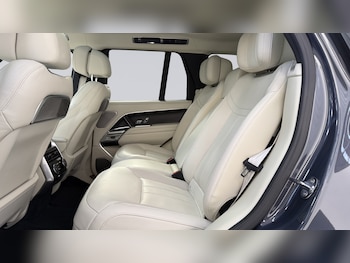 Used Land Rover Range Rover 2024 for sale - 76372386: Photo